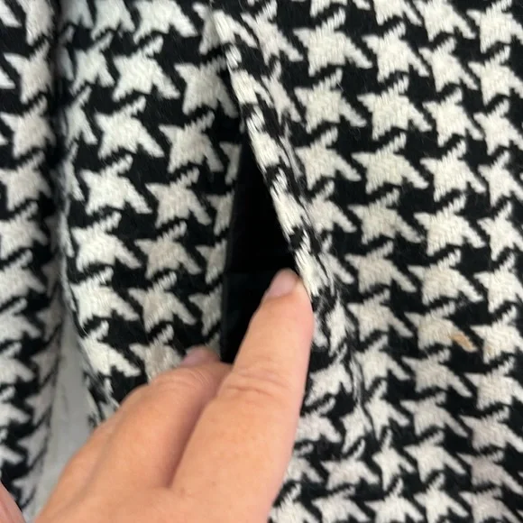 Talbots Houndstooth Oversized Collar Zip Front Size 10 Blazer - Picture 3 of 10
